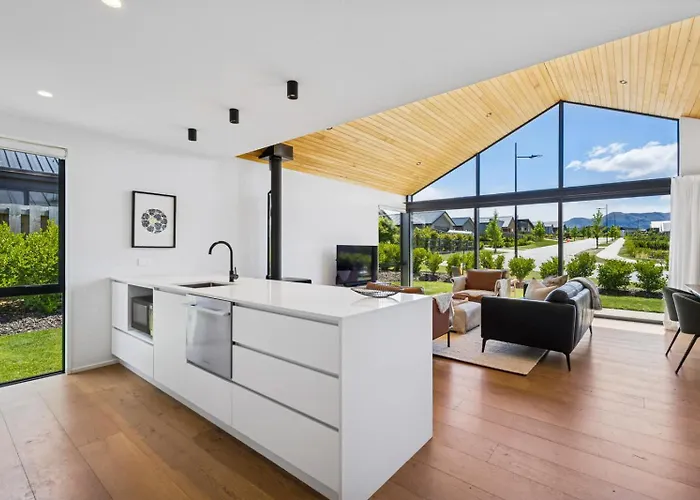 Mountain Views Holiday home