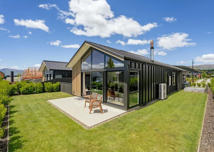 Mountain Views Holiday home